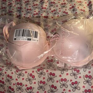 Victoria's Secret Blush Pink Bra
